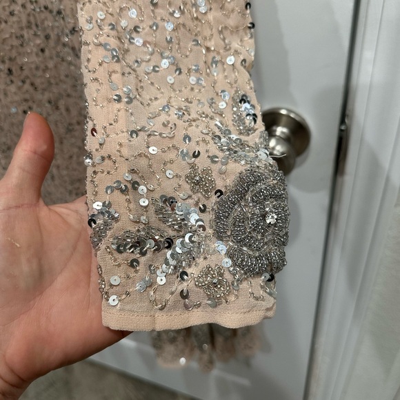 Mac Duggal Fully Beaded Sequin Long Sleeve V Neck Evening Trumpet Midi Dress NWT - Picture 7 of 11